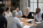 الحوار المجتمعي يتصدر أدوات تطوير السياسات العامة