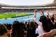 الرياضات النسائية تحقق حضورًا جماهيريًا متزايدًا